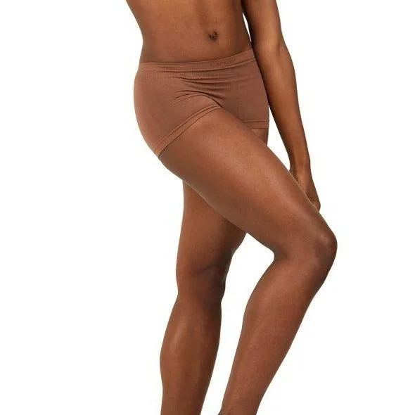 CAPEZIO 3756W SEAMLESS BOY CUT SHORT