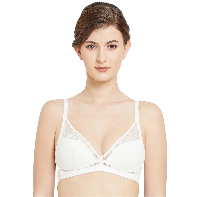 Looping Padded Non-wired  3/4th Cup Everyday Wear Medium coverage Lace Bra - Ivory