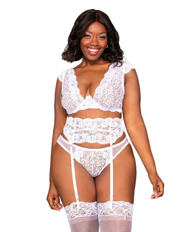 Dreamgirl Plus Size Lace & Mesh Garterbelt & Panty Set with Keyhole Ribbon Back Detail